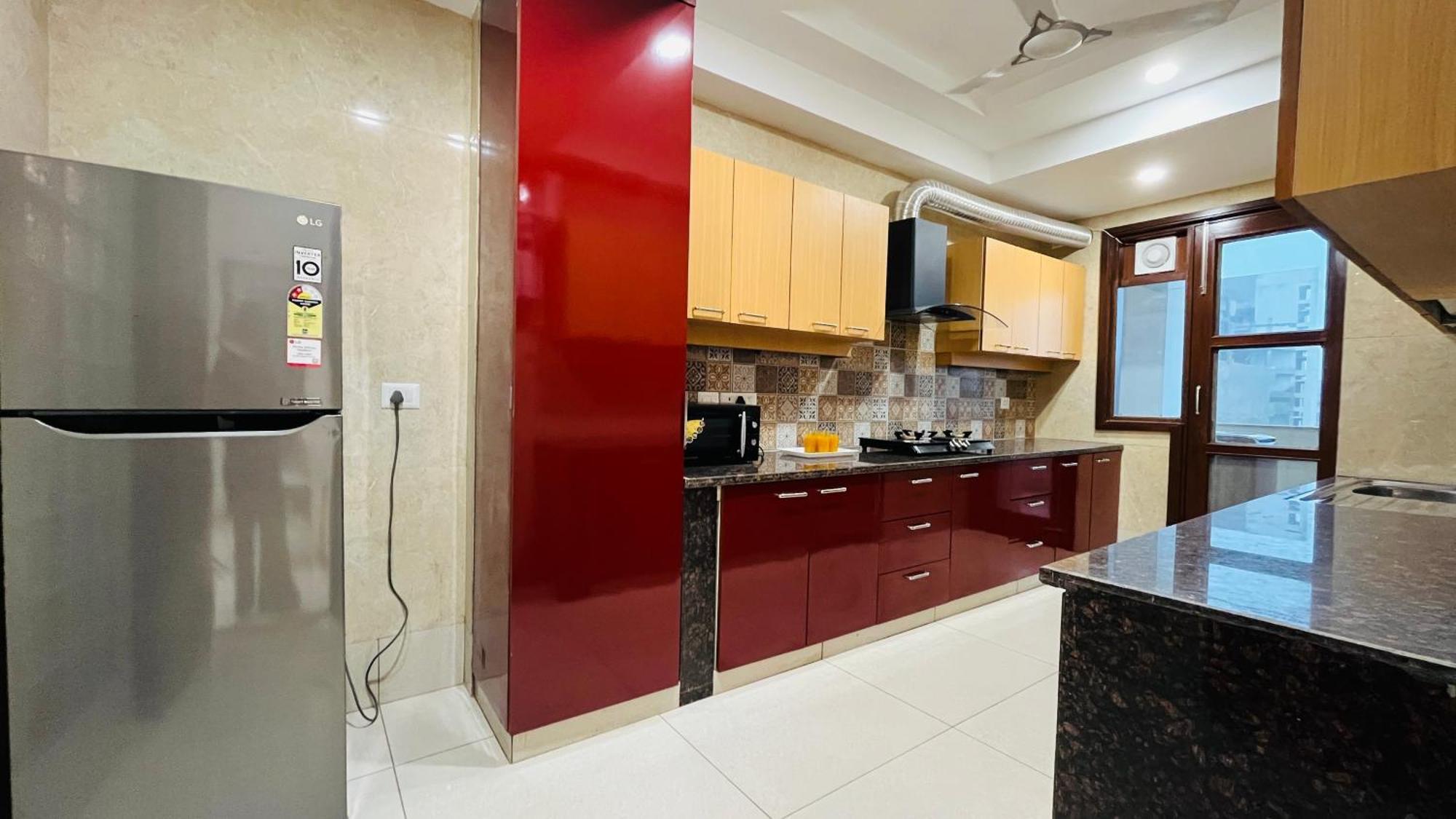 Olive Service Apartments - Golf Course Road คูร์เคาน์ ภายนอก รูปภาพ