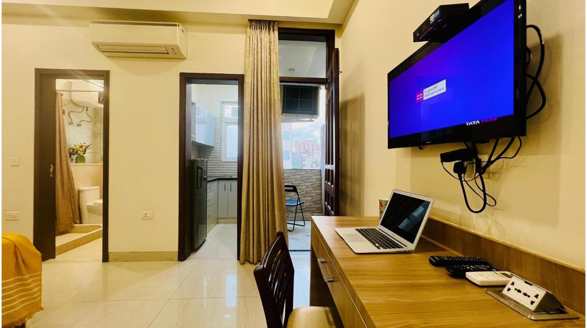 Olive Service Apartments - Golf Course Road คูร์เคาน์ ภายนอก รูปภาพ